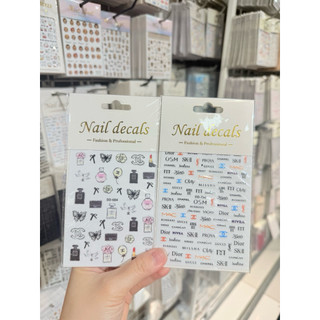 STICKER HÌNH DÁN CHỮ 2 TẤM
