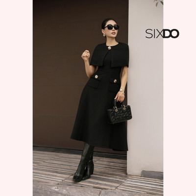 Đầm đen phối choàng vai SIXDO (Black Woven Flared Dress)