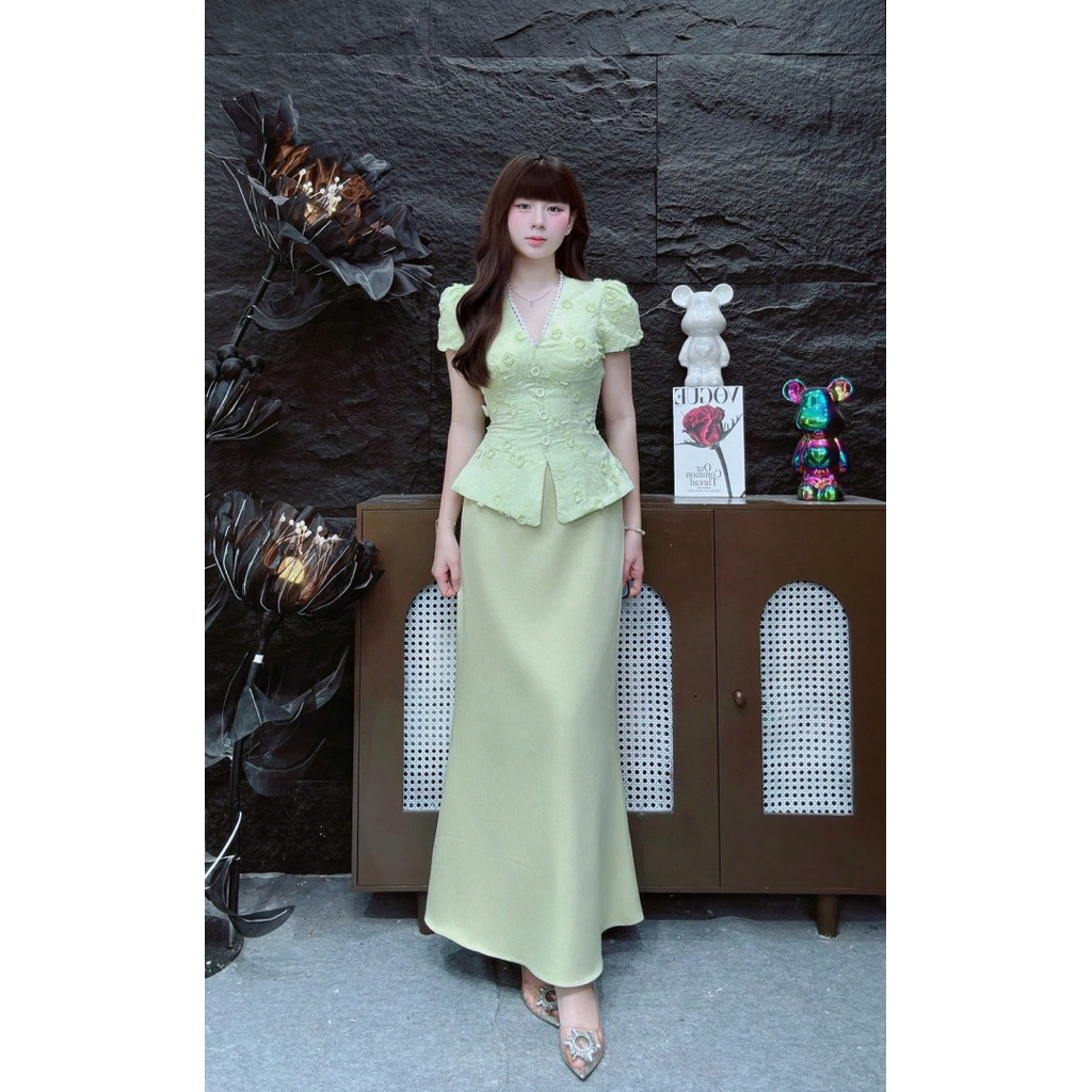 Set thiết kế A41 áo xô thêu tay ngắn và chân váy dài (Freesize eo dưới 74cm) - MITRUC | BigBuy360 - bigbuy360.vn