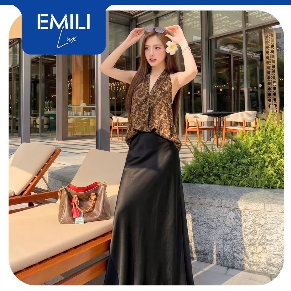 Set áo dáng yếm họa tiết (kín lưng) phối chân váy lụa đen dài Emili Lux sang trọng đi biển B206