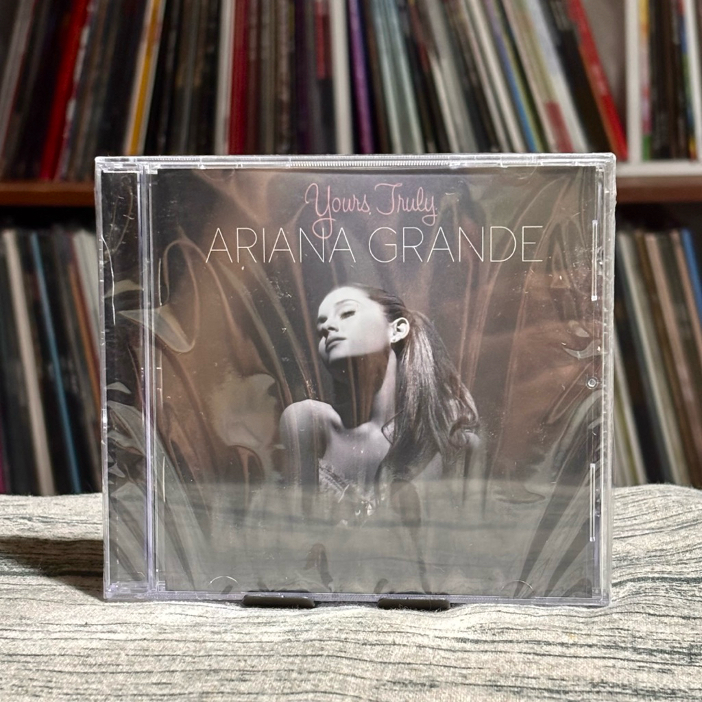Ariana Grande – Yours Truly CD