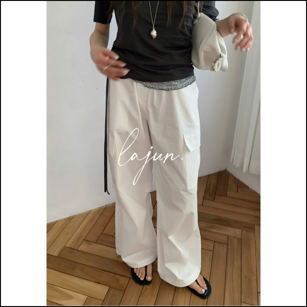 [LAJUN KOREA] Quần Cargo Jenna Phối Túi Hộp Lưng Cao Form Suông Dài Ống Rộng Eo Chun Co Giãn