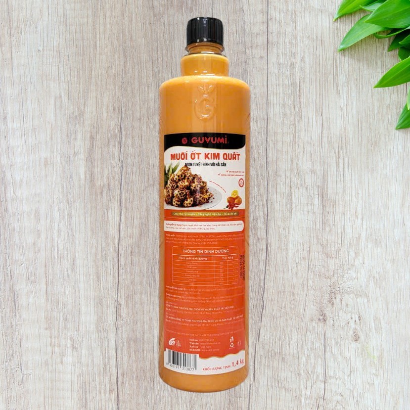 GUYUMI [CHAI ĐỎ LỚN 1.4 Kg] MUỐI ỚT KIM QUẤT CHẤM HẢI SẢN GUYUMI Chilli Salt Dipping Sauce For Seafo