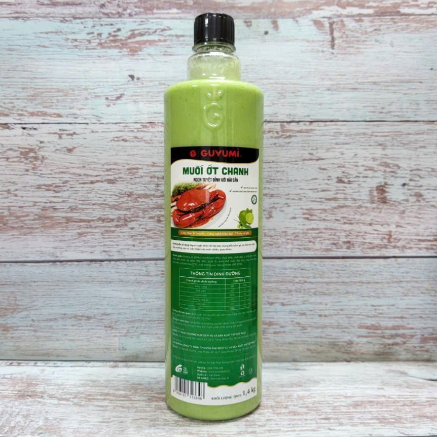 GUYUMI ++ CHAI XANH LỚN 1.4 Kg ++ MUỐI ỚT CHANH CHẤM HẢI SẢN GUYUMI Chilli Salt Dipping Sauce For Se