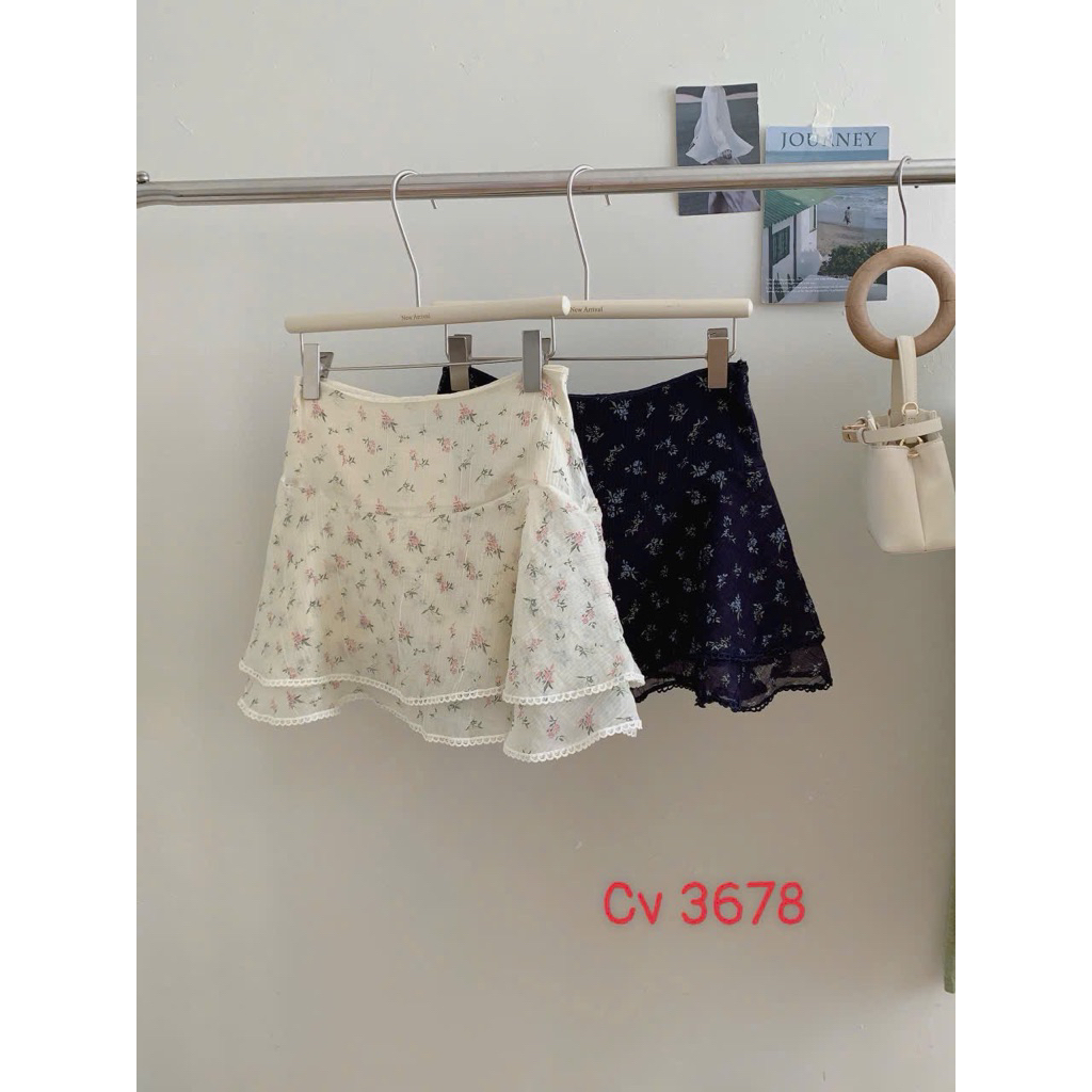 [Hàng QC sẵn] Chân váy ngắn hoạ tiết hoa nhí xếp tầng viền ren phong cách nhẹ nhàng Hàn Quốc Flower Mini Skirt | BigBuy360 - bigbuy360.vn