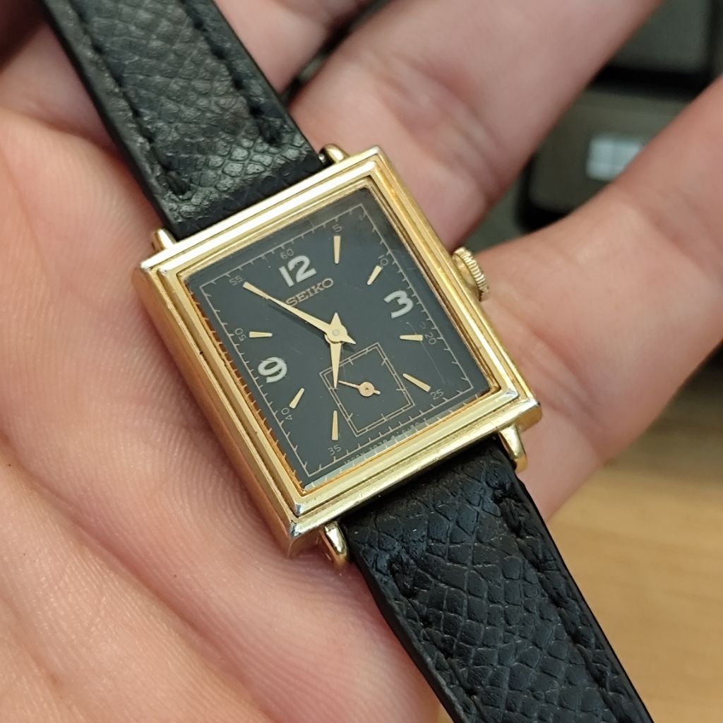 Đồng hồ nữ Seiko, phôm tank size 19x22.