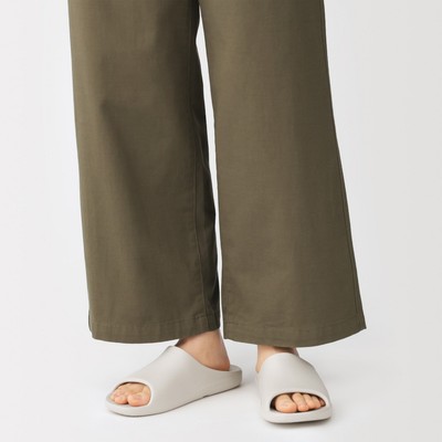 [26AW] MUJI Dép Quai Ngang Bản Lớn