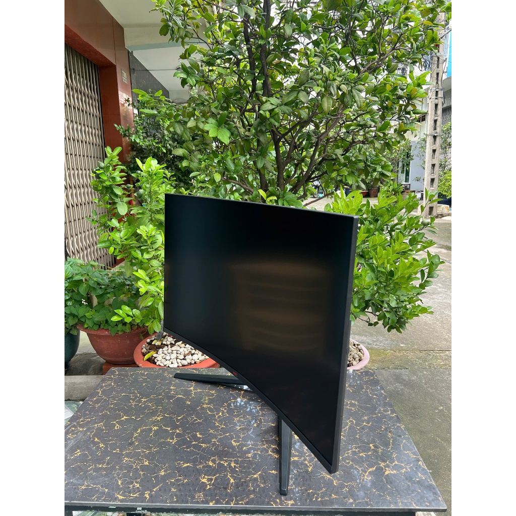 Màn Hình HKC 32inch Cong GX32 ( FHD/VA/200Hz/4ms ) Like New