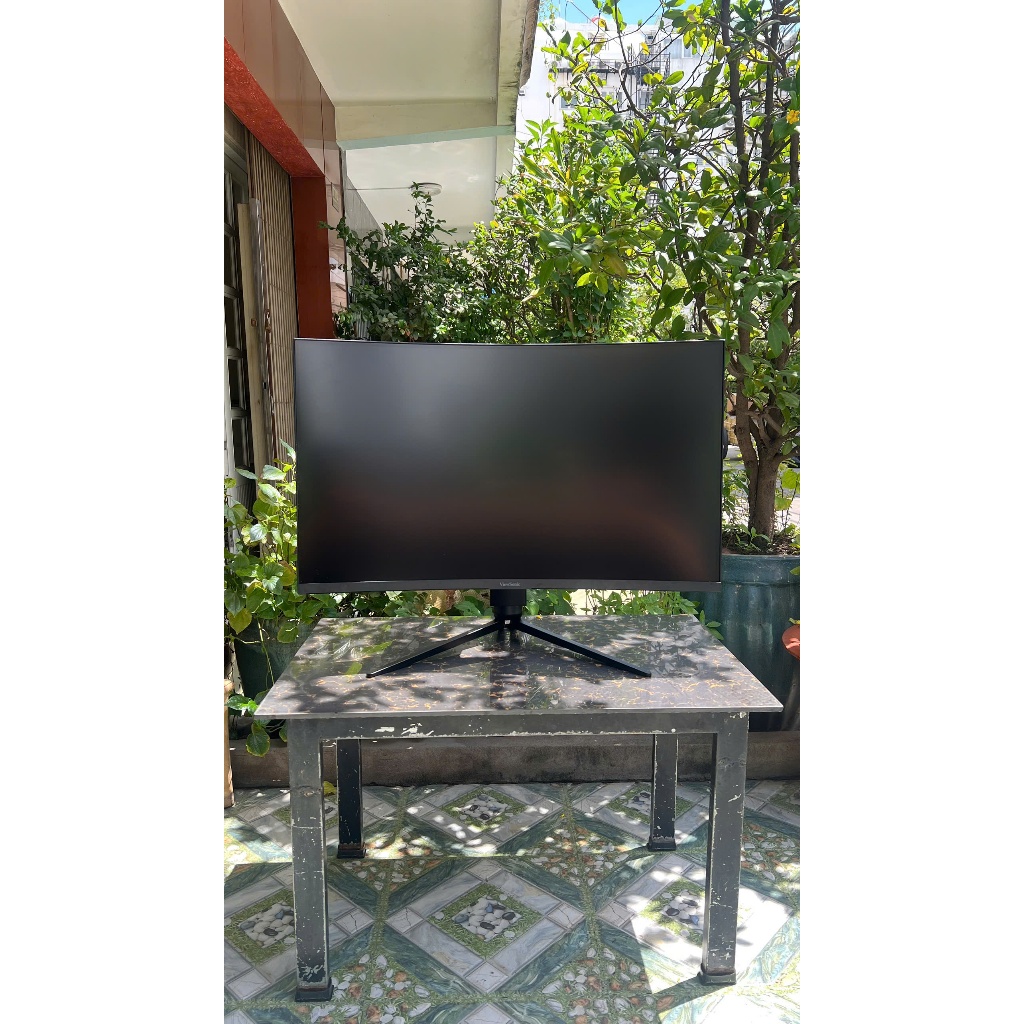 ViewSonic 32inch Cong VX3215 (2K/165Hz/VA/1ms) Like New