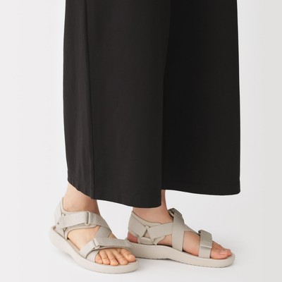 [26AW] MUJI Sandal Quai Dán Điều Chỉnh