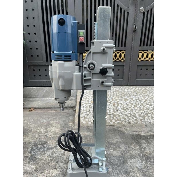 Máy khoan rút lõi bê tông DONGCHENG DZZ02-200S 3500w