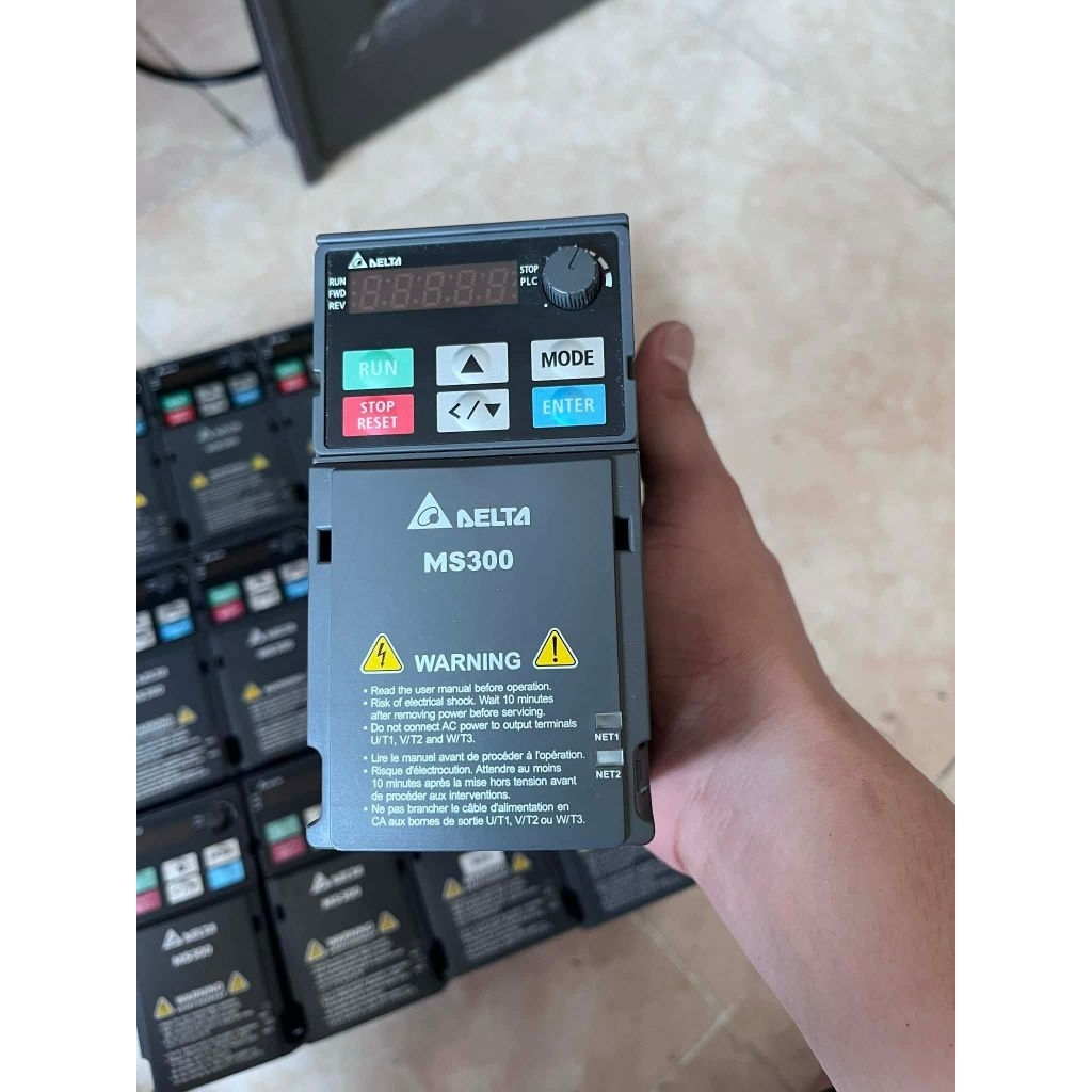 biến tần Delta ms300 công suất 0,75kw điện áp 220v hàng tháo máy đẹp bảo hành 3tháng
