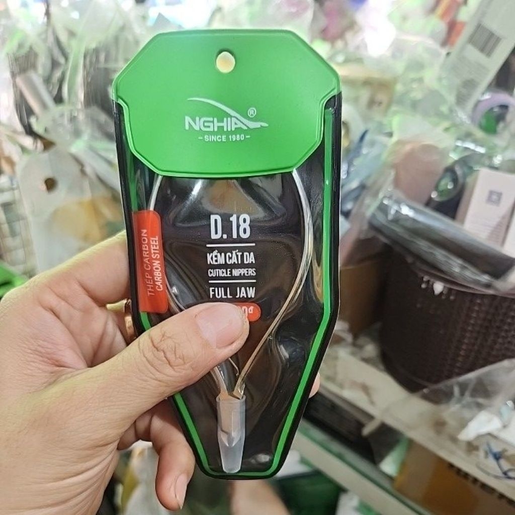 Kềm nghĩa D18 kèm1 dũa giấy