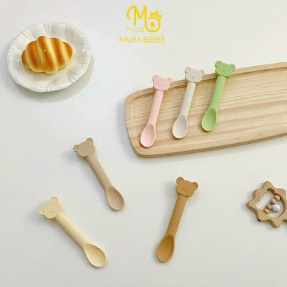 Thìa ăn dặm Mum BéBé hình gấu cho bé