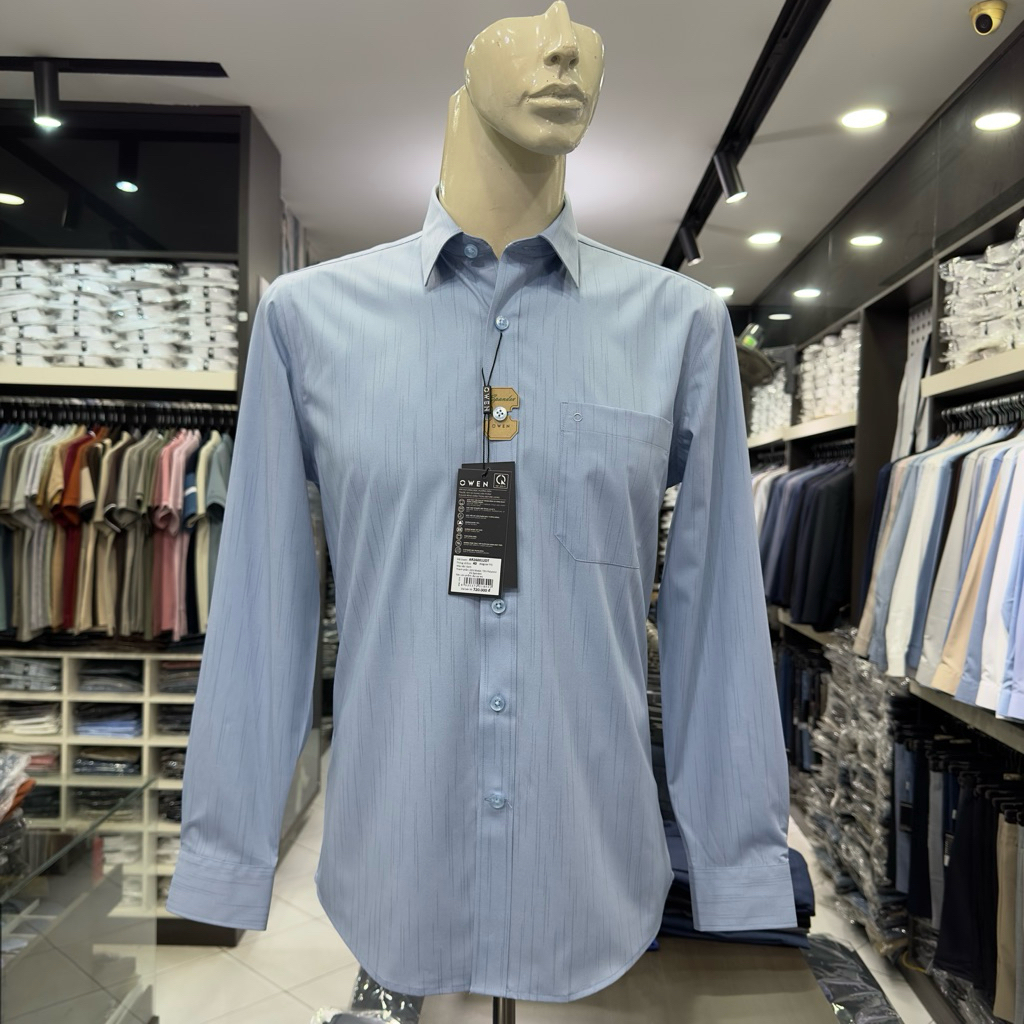 Áo sơ mi nam Owen dài tay màu xanh sọc dọc regular fit vạt bầu vải sợi sồi AR260012DT