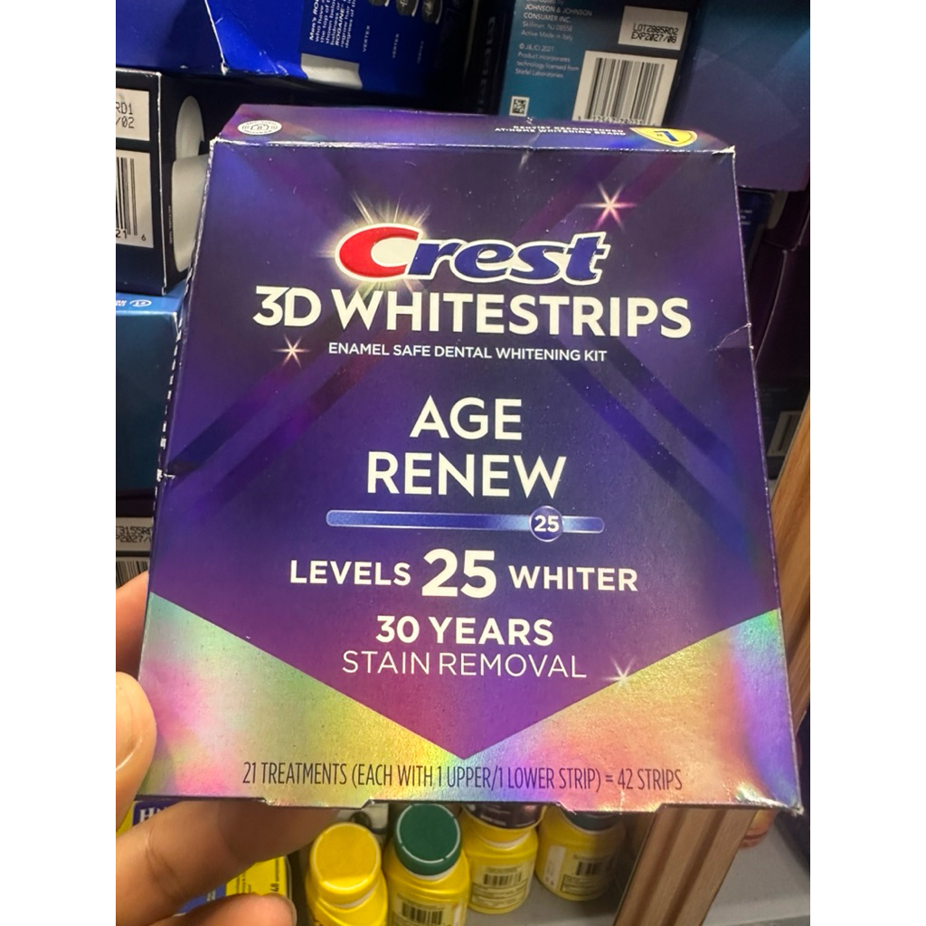 Crest 3D Whitestrips Age Renew,levels 25 whiter 30years