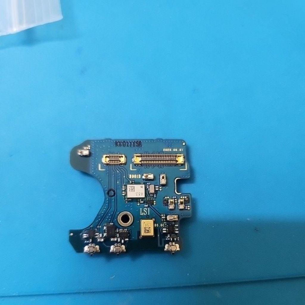 Bo míc Samsung Not 20 / N981B