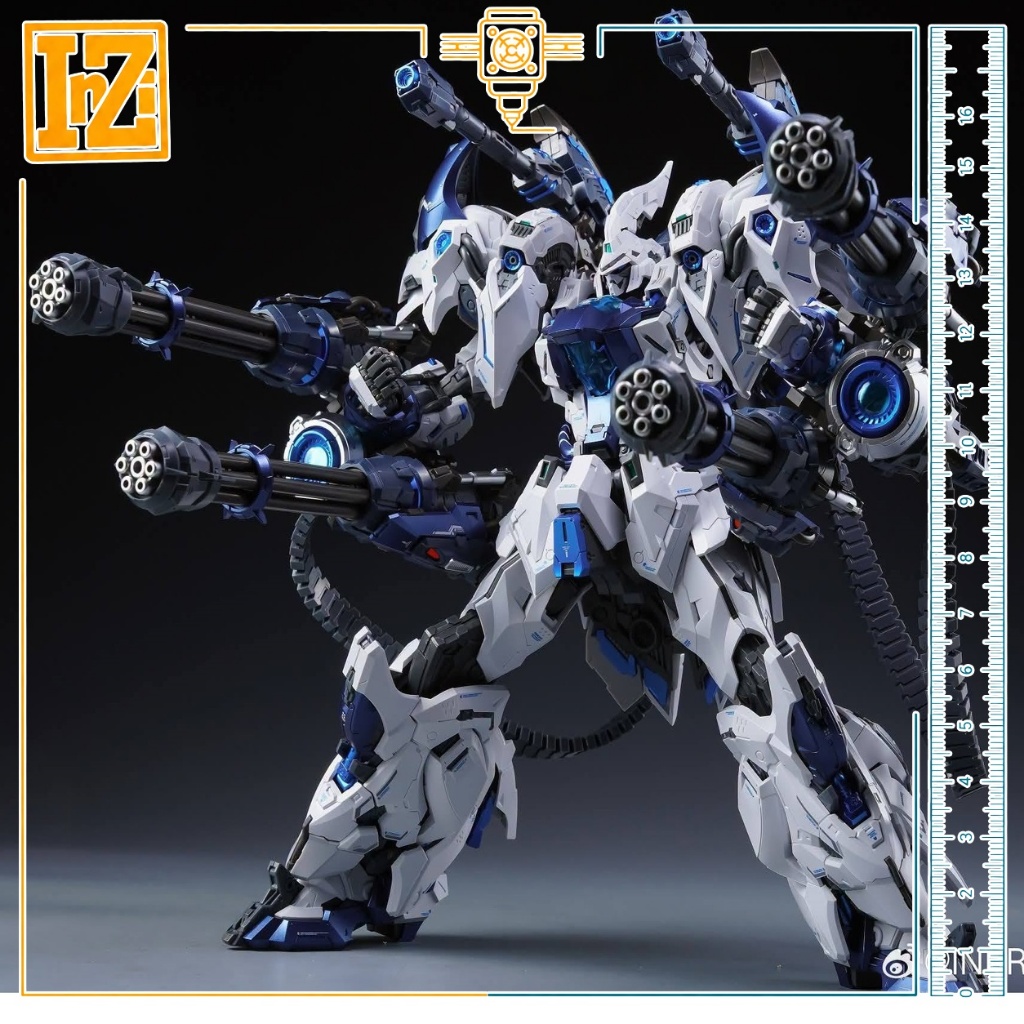 Mô Hình Lắp Ráp 1/00 LIZARD In ERA Phiên Bản Giới Hạn Polar Shark Color Ver