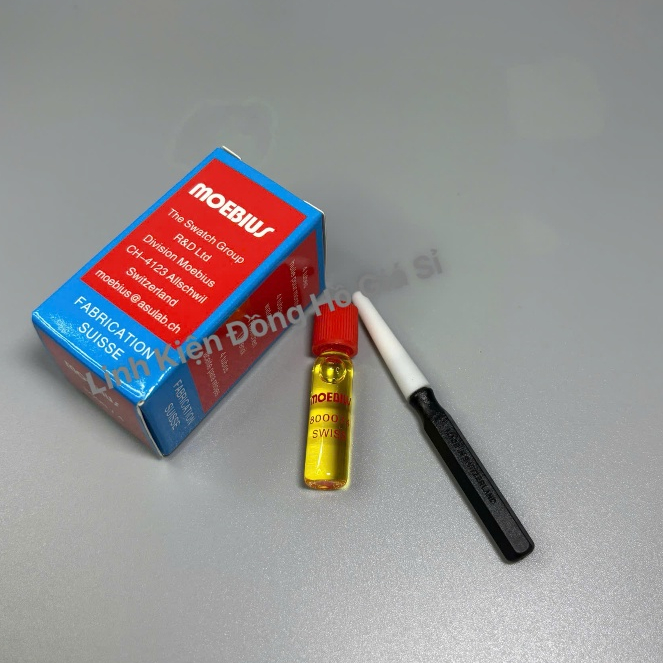 Combo Bút kèm Dầu Thuỵ Sỹ Moebius 8000/4 2ml tra cho đồng hồ cơ tự động