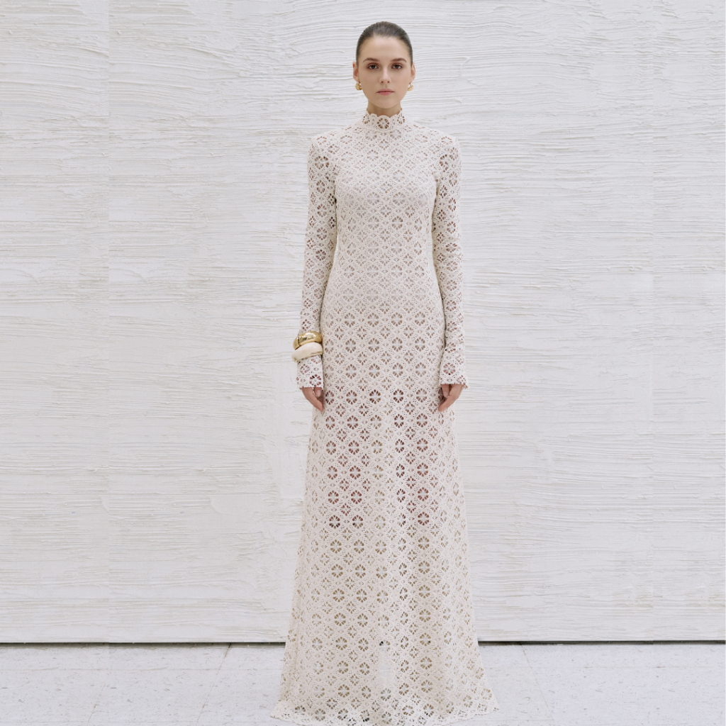 Đầm Ren Dài Tay Nữ WHITE ANT Lót Rời BINNAT EMB LACE LONG DRESS 121500015