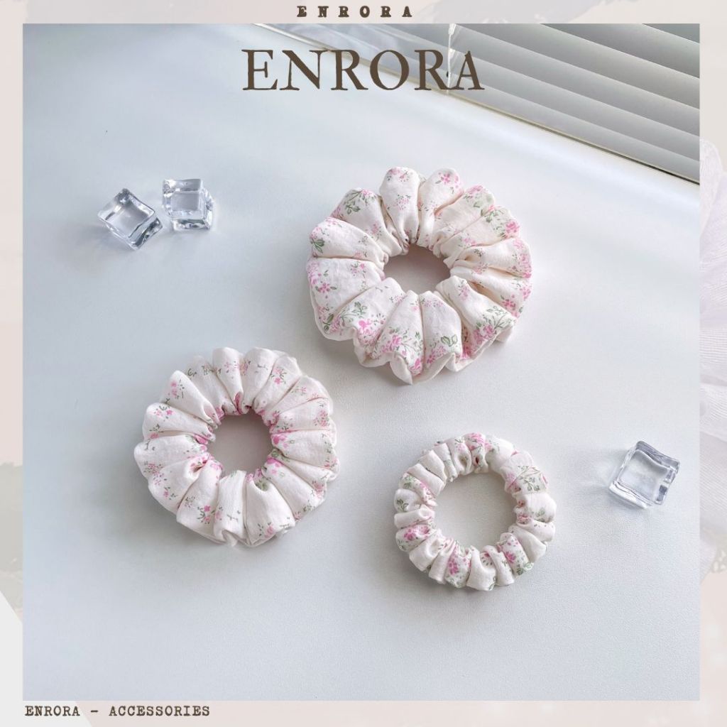 Scrunchies ENRORA Cột Tóc Vải Hoa Hồng Phấn Nhí [Handmade]