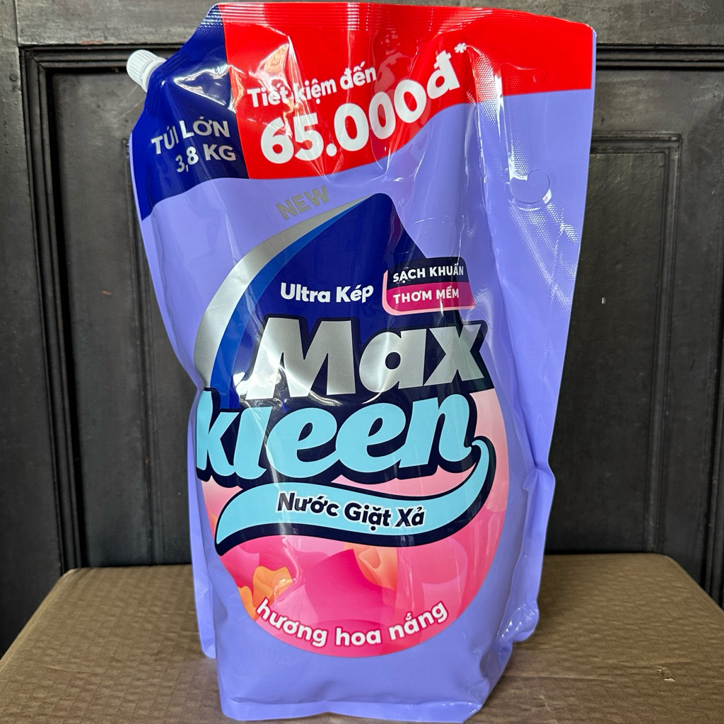 Nước giặt xả Max Kleen hương Hoa Nắng 3.8kg