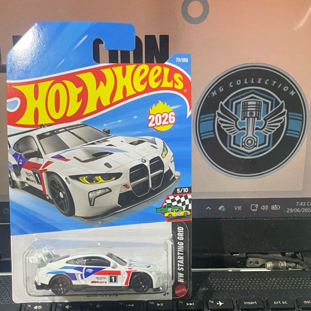 xe đồ chơi mô hình Hotwheels basic 2026 case K : BMW M4 GT3