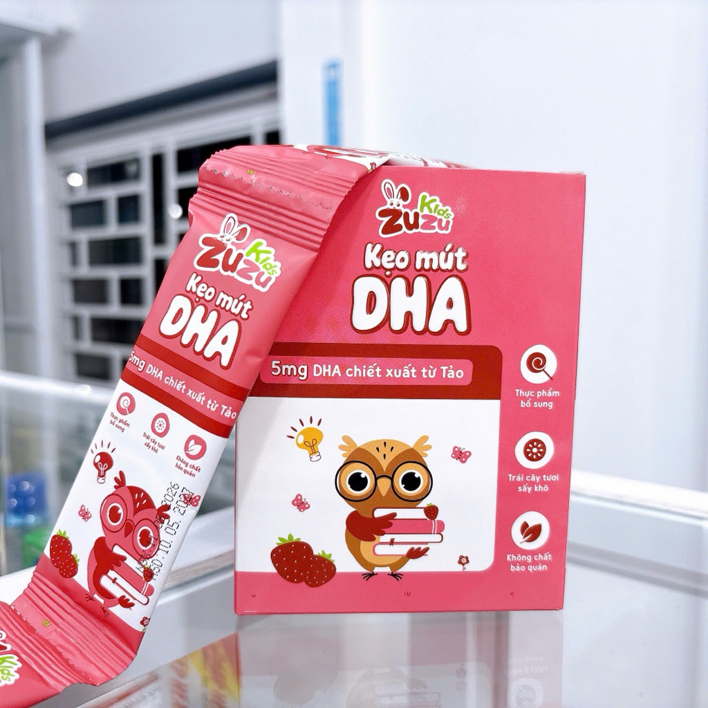 KẸO MÚT DHA ZUZUKIDS VỊ DÂU EIKODO (QUE 8G)