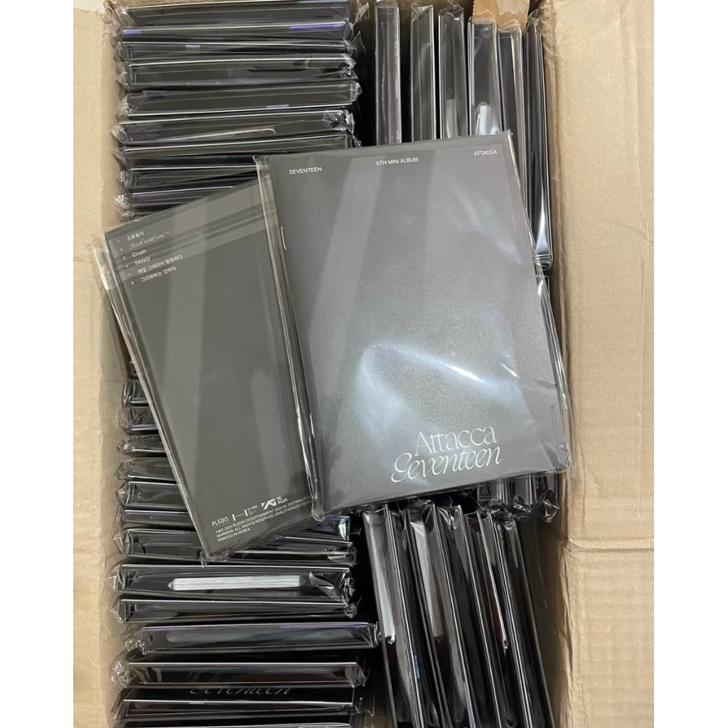 SEVENTEEN MINI ALBUM VOL. 9 - ATTACCA (CARAT VERSION) Random mem