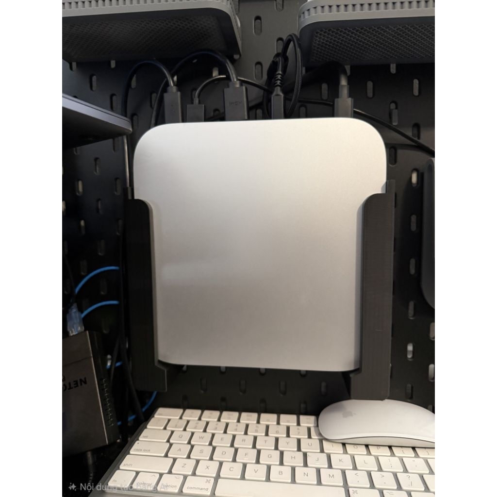 Kệ gắn tường, gắn dưới bàn cho mac mini M1, M2 in 3D