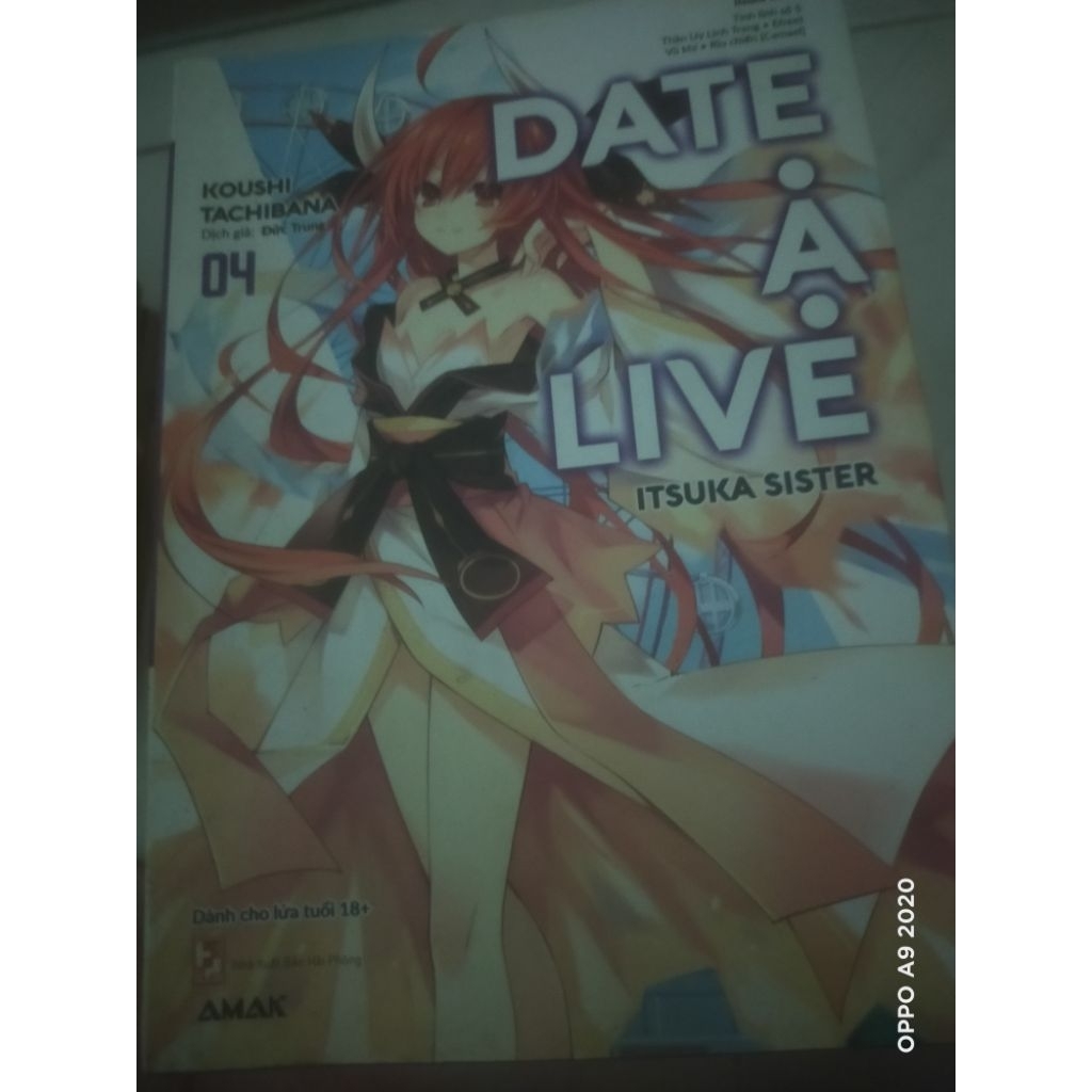 Date a live 4 bản đặc biệt kèm tập tranh ảnh+bookmark