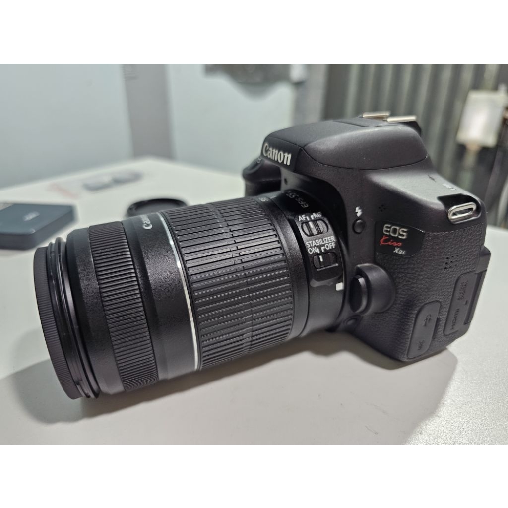 Máy ảnh Canon kis x8i [750D] + lens 55 250 is 2