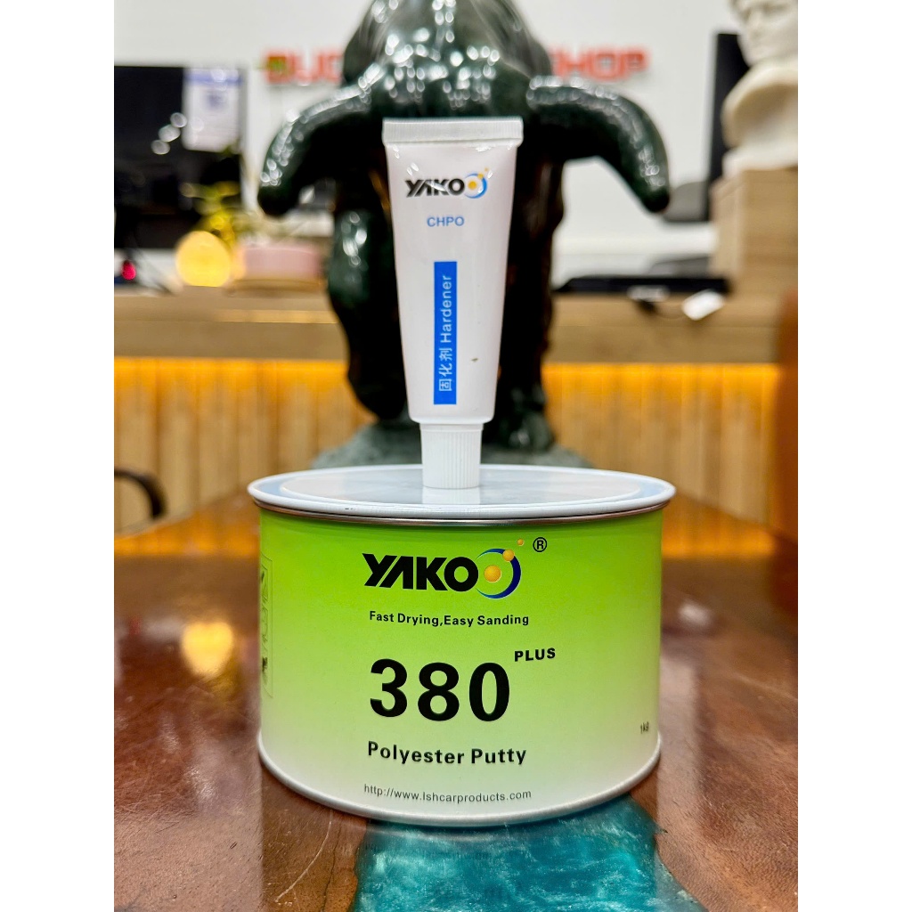 BỘT - BẢ MATIT TRÁM TRÉT KIM LOẠI - NHỰA ĐA DỤNG POLYESTER PUTTY YAKO 380 PLUS 1KG