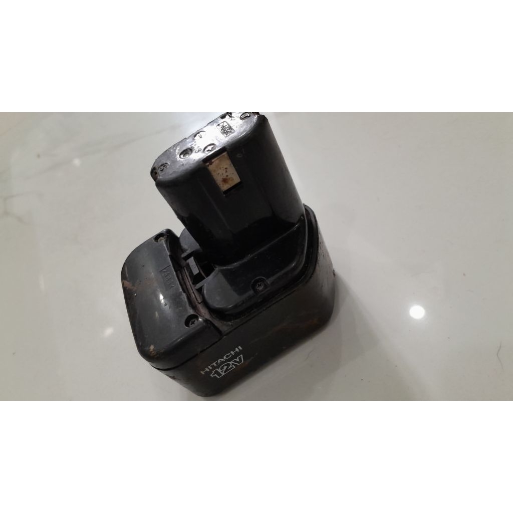 pin hitachi 12v nhật bãi mù