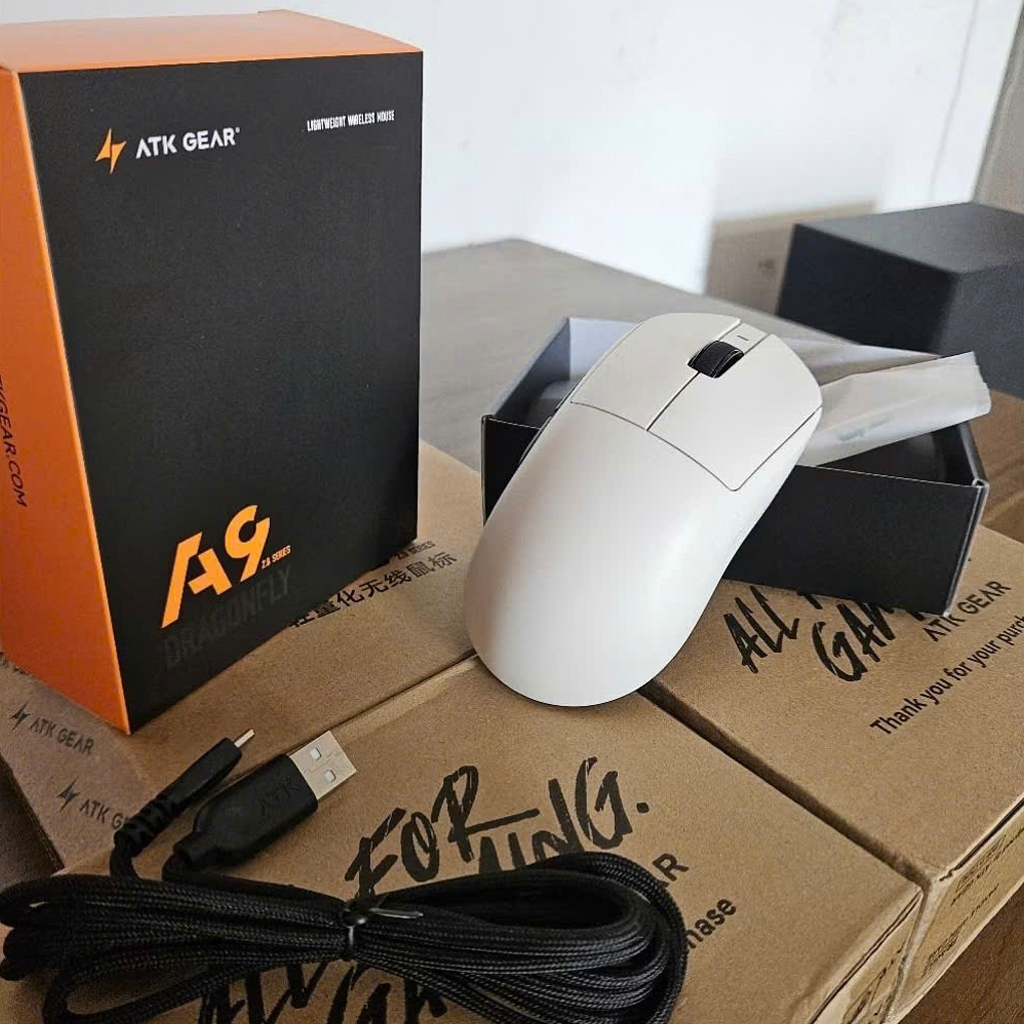 Chuột không dây ATK  A9 Bản tiêu chuẩn,Chuột Gaming siêu nhẹ Gia cực tốt, PAW3395 Realtek 8KHz Chính Hãng | BigBuy360 - bigbuy360.vn