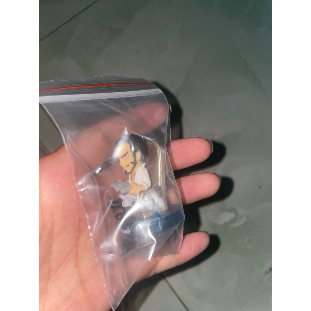 mihawk sd thiếu bàn