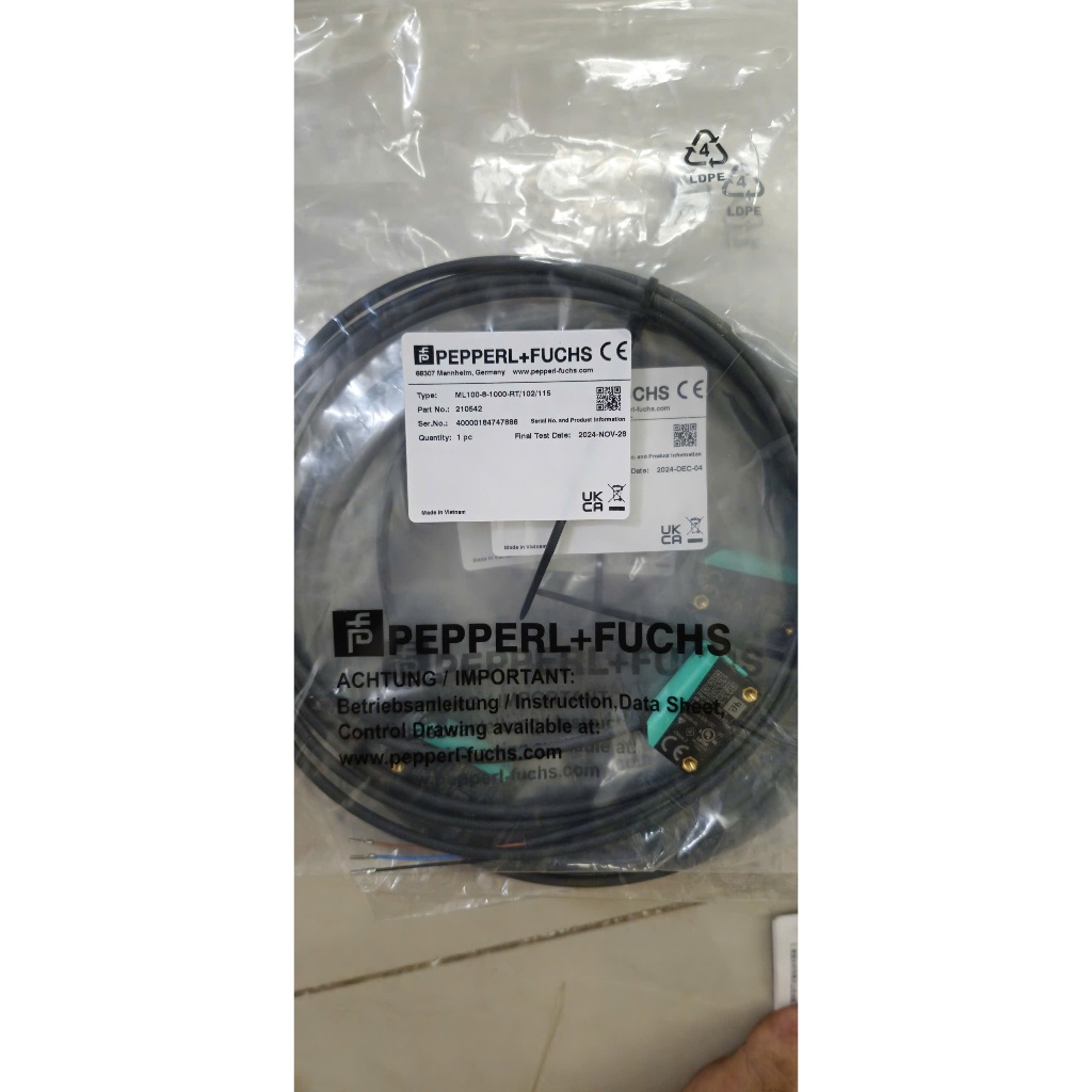 Cảm biến Pepperl+Fuchs  ML100-8-1000-RT/102/115