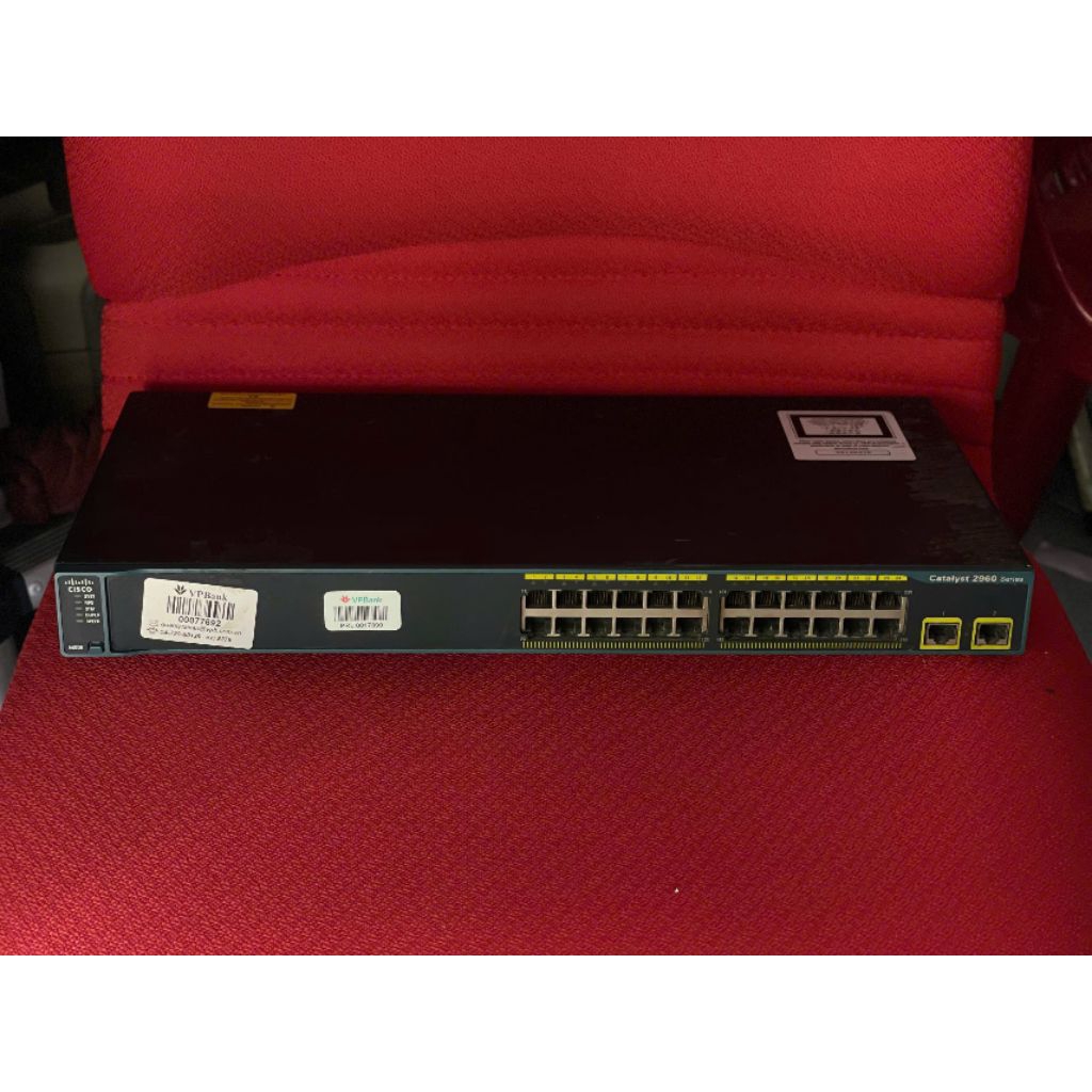 Thiết bị chuyển mạch Switch Cisco WS-C2960+24TC-L Catalyst 2960 Plus 24 Ports 10/100 + 2 Combo T/SFP