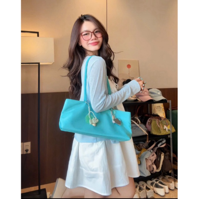 (ẢNH OLDSCHOOL) Áo cardigan nữ thun giấy mỏng dáng vát cong tay dài AK203 | BigBuy360 - bigbuy360.vn