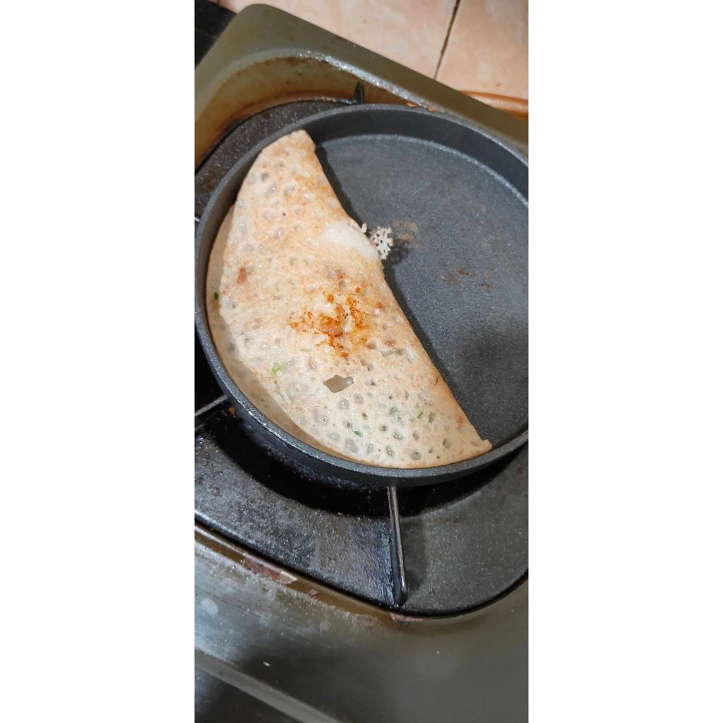Khuôn gang làm bánh xèo miền trung: Bánh xèo giòn - bánh mềm