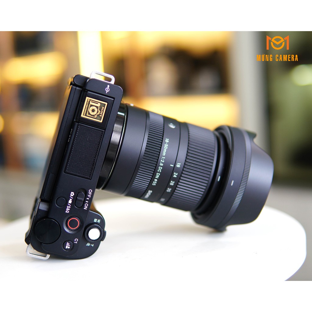 Sony ZV-E10 + Sigma 18-50mm F2.8