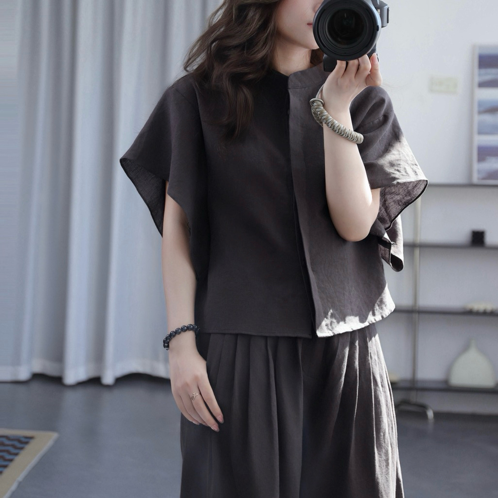 Ghi Set | Set áo ngắn tay dáng crop kèm quần dài lưng chun chất liệu linen by Ashley Studio