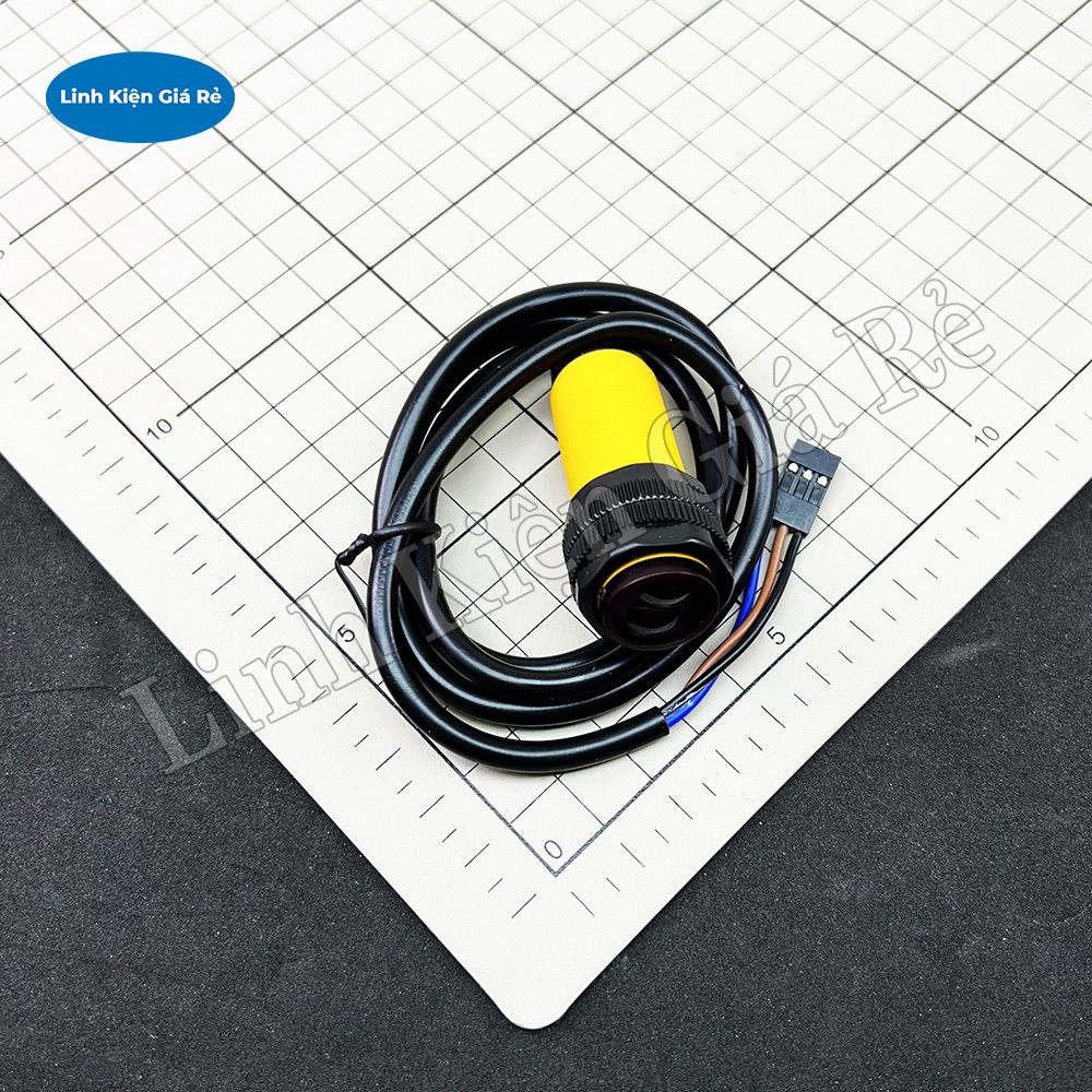 Cảm Biến Tiệm Cận E18-D80NK PNP