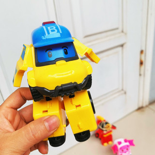 Bộ 6 con Robot ô tô biến hình, biệt đội police