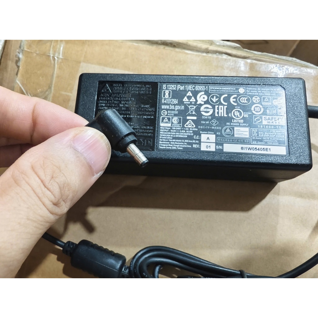 Sạc dành cho Laptop Acer Aspire Lite 14 AI AL14-53P-5387 Ultra 5 (Bao gồm dây nguồn)