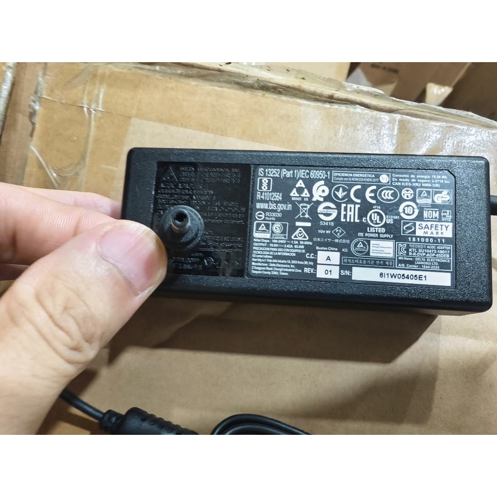 Sạc dành cho Laptop Acer Aspire Lite 14 AI AL14-53P-5387 Ultra 5 (Bao gồm dây nguồn)