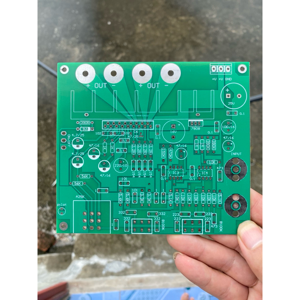 pcb kia6210,ta8210ahq có chỉnh bass treble