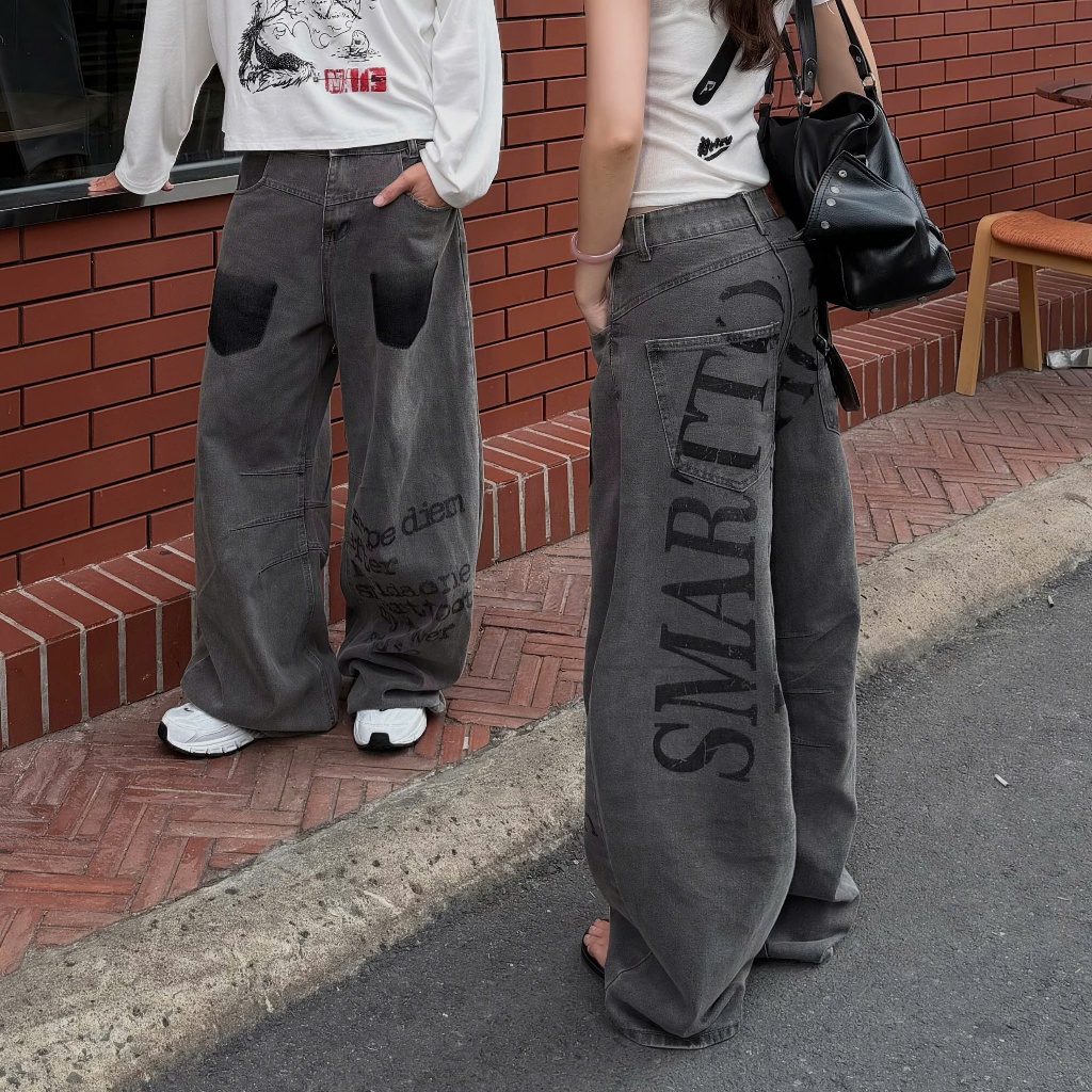 Quần Jeans Wash Túi Ghost Pocket Graphic Form Ống Cong Nam Nữ | SSSTORE.Aesthetic