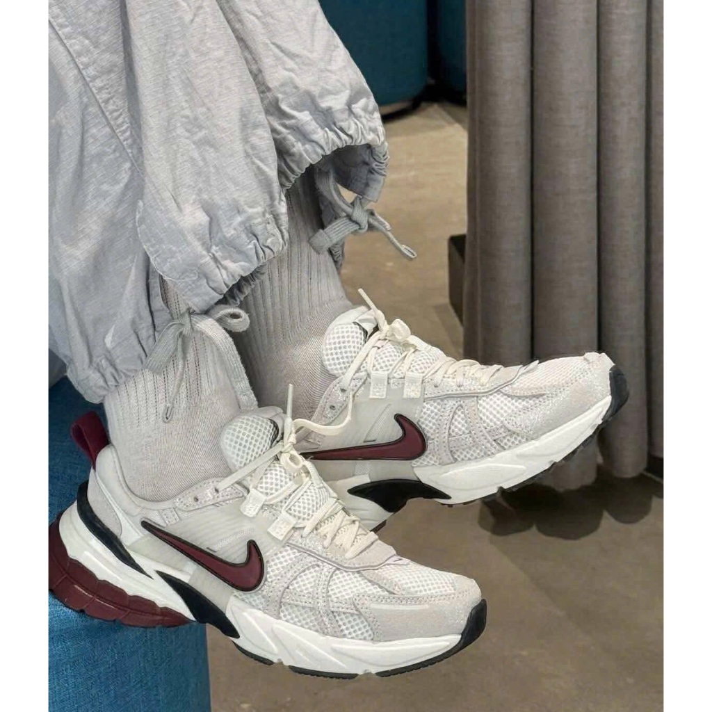 [ CHÍNH HÃNG ] GIÀY NIKE V2K WHITE TEAM RED HQ3500 100 FORM ÔM