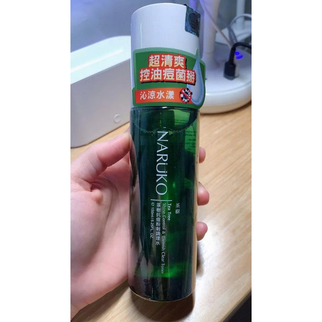Toner nước Hoa Hồng Naruko Chiết Xuất Tràm Trà Cho Da Mụn 150ml